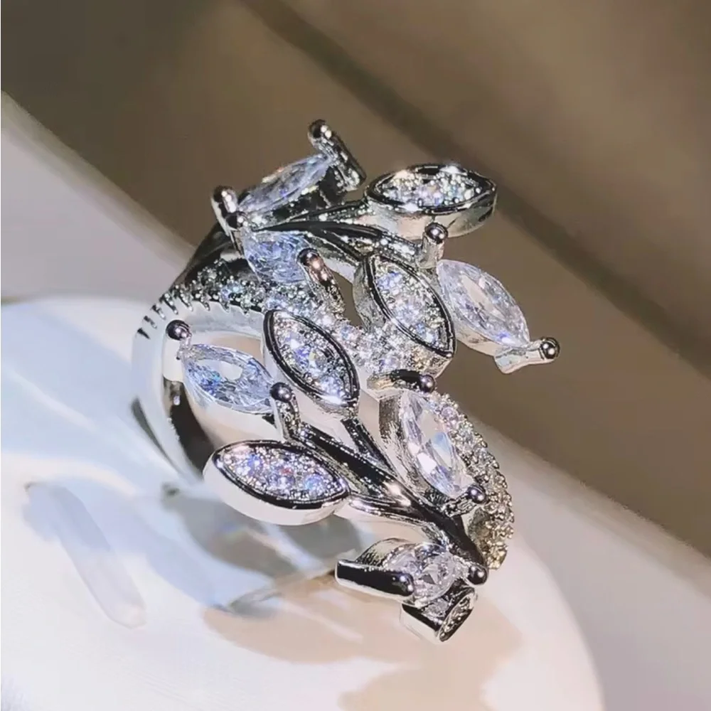 Sterling Silver Leaf Crystal Cocktail Ring